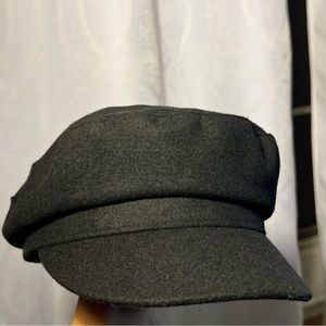 H&M hat: brand new with tags, black hat for women